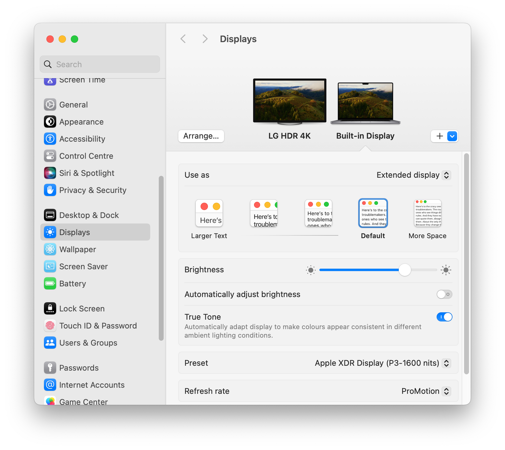MacBook Pro 16” 2x scaling